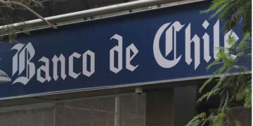 Usuarios del Banco de Chile reportan caída de sistema y demora en restablecimiento