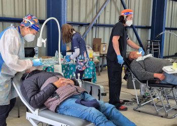 Revista Desórdenes presentó su segundo volumen con una fiesta surrealista en Sala Viña