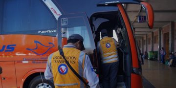 Colocan primera piedra del conjunto habitacional “Cumbres de Llay Llay” financiado a través del convenio GORE-MINVU