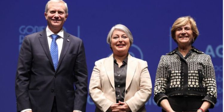 Esta semana comienza demolición de toma en predio de la familia Correa en Quilpué