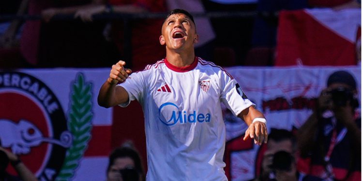 Jeannette Jara presenta su programa presidencial definitivo a semanas de las elecciones