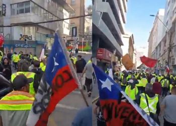 Trabajadores portuarios se movilizaron por el centro de Valparaíso