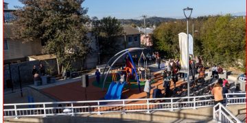 Inauguran nueva plaza en Placilla de Peñuelas