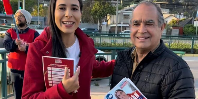 Senador Kenneth Pugh entrega su apoyo a Samira Chahuán para diputada del Distrito 7