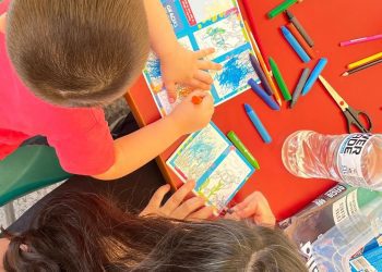 Talleres educativos y experiencias interactivas se toman el Acuario Vivamar de Ritoque