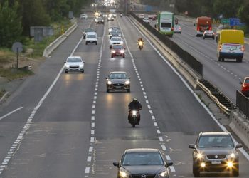 Marcelino Núñez marcó dos golazos para el triunfo de su equipo en Inglaterra