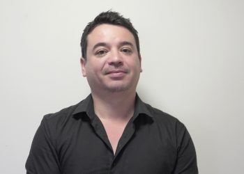 Suspenden clases en sectores de Iquique y Alto Hospicio por incendio en la Zofri