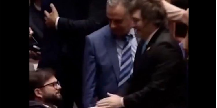 Comunas de Valparaíso refuerzan tramitación de licencias de conducir ante colapsos por alta demanda