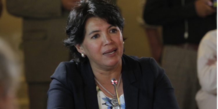 Senadora Provoste emplaza a Manouchehri a denunciar a alcalde Cicardini, padre de su pareja