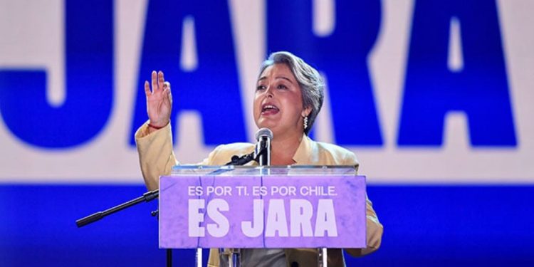 Masivo cierre de Jeannette Jara en Valparaíso con llamando a enfrentar el miedo y votar con esperanza