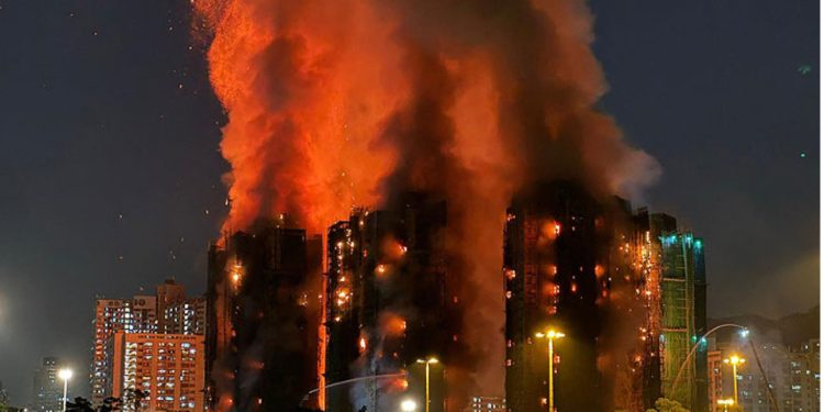 Grave accidente en La Calera deja ocho lesionados tras volcamiento de bus en Ruta 60CH