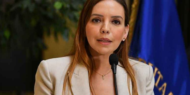 Admiten querella por injurias interpuesta por Senador Fidel Espinoza contra Diputado Manouchehri