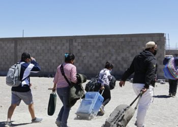 Gobierno reconoce potencial crisis humanitaria en la frontera con Perú