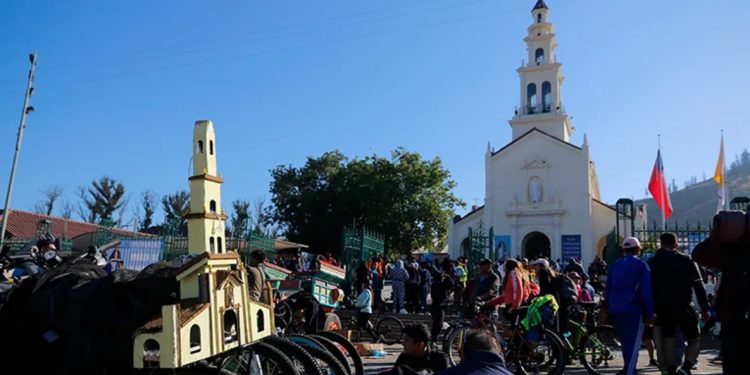 Concepción vence a Cobreloa y vuelve a Primera tras 17 años