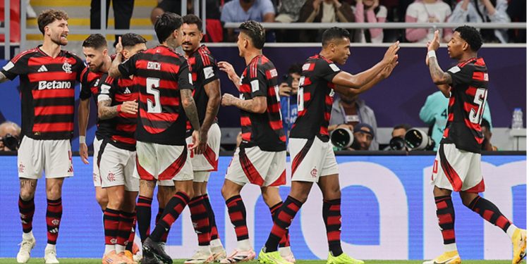 Pasajero murió al interior de microbús en pleno centro de Quilpué