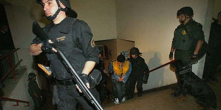 Detienen a 66 funcionarios de nueve penales por delitos de corrupción en Gendarmería