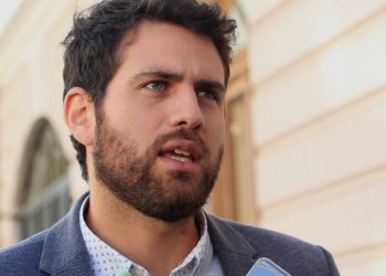 Encuentran túnel a medio construir a un costado de cárcel de Limache