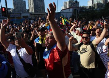 Académicos de la PUCV impulsan comunicaciones cuánticas seguras con inteligencia artificial