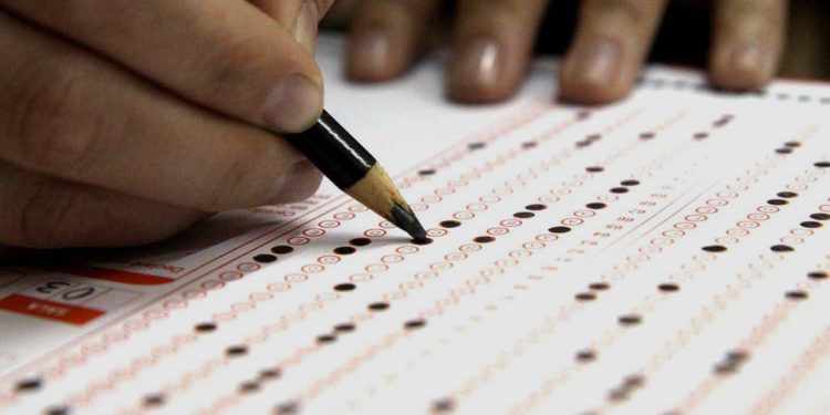 Contraloría detecta $17 mil millones sin rendir de la administración de Jorge Sharp