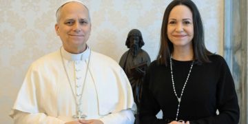 Papa León XIV recibe en audiencia privada a María Corina Machado