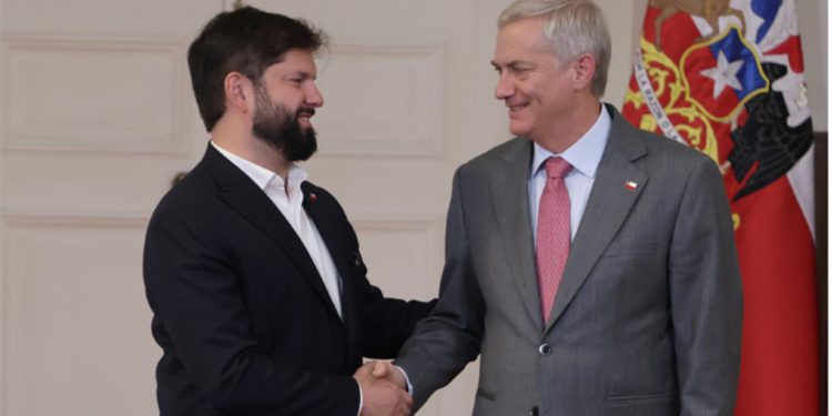 Aumenta tensión tras denuncia sobre Camila Nieto y ocultación de información sobre administración Sharp