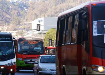 Paro de microbuses estaría afectando a Quilpué y Villa Alemana