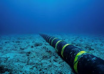 Revelan enorme lobby chino para que el cable de fibra óptica saliera desde Playa Amarilla de Concón