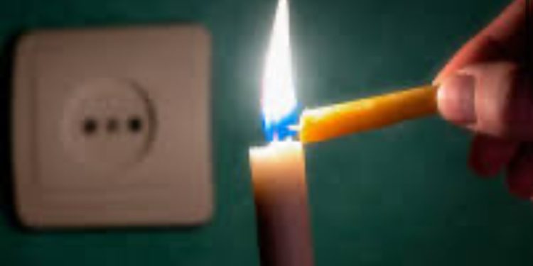 Masivo corte de energía en Valparaíso deja a más de 24 mil hogares sin luz