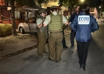 Hombre muere y otros dos resultan lesionados tras balacera en la vía pública en Independencia