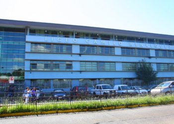 Mirar la escuela desde dentro