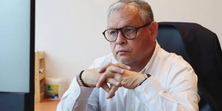 Se proyecta fuerte alza de bencinas por impacto de la guerra en Medio Oriente