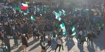 Masivo recibimiento de Wanderers Sub-20 en Valparaíso