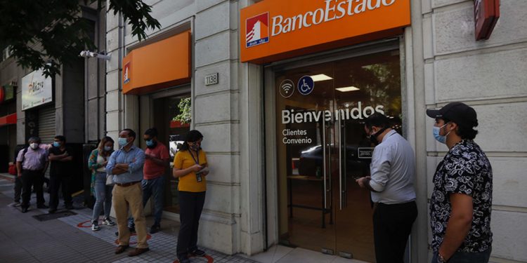 BancoEstado elimina cobro de $300 por transferencias desde CuentaRUT