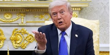 Depresión adolescente y redes sociales: las señales de alerta que padres y colegios no deben ignorar