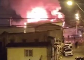 Depresión adolescente y redes sociales: las señales de alerta que padres y colegios no deben ignorar