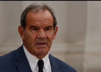 Andrés Allamand renunció a Renovación Nacional tras 39 años de militancia