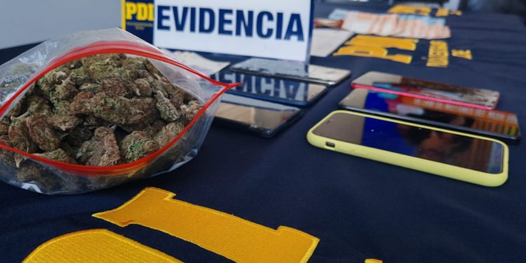 PDI detiene a imputado que robaba al interior de domicilios en Papudo