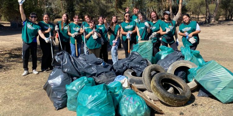 Estudiantes de Santo Tomás Viña del Mar realizan “Mechoneo Solidario”
