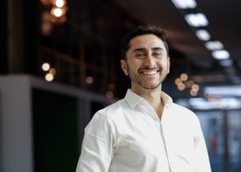 Evitar caídas en adultos mayores es proteger la autonomía