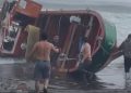 Pescadores están desaparecidos tras volcamiento de bote en Vichuquén
