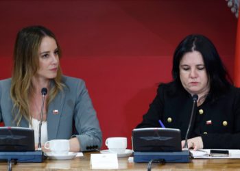 Gobierno anuncia cambio de gabinete que afectaría a las ministras de Seguridad Steinert y la vocera Sedini