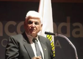 Denuncian que Hospital Van Buren gastó $5 mil millones en tratos directos