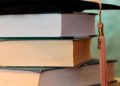Incendio estructural afecta edificio en Reñaca