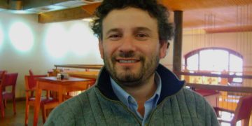 Detenido en operación de pesca ilegal era ex funcionario de Sernapesca y precandidato del PPD