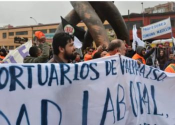 Prisión preventiva a hombre que atacó a su expareja y atropelló a un carabinero en Valparaíso