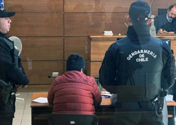 Prisión preventiva a hombre que atacó a su expareja y atropelló a un carabinero en Valparaíso