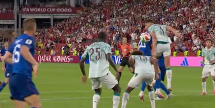 Crece polémica por gol anulado a Croacia ante Portugal en el mundial
