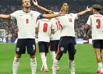 Los grandes futbolistas no solo juegan partidos