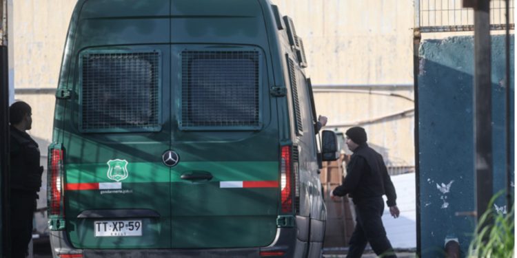 Interno muere en un carro de Gendarmería tras ser dado de alta desde el hospital de Antofagasta