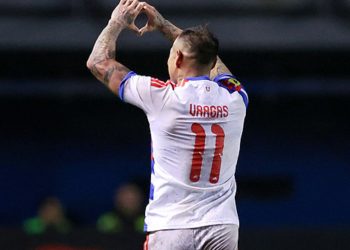 Con un gol de Eduardo Vargas la U derrotó a Audax Italiano